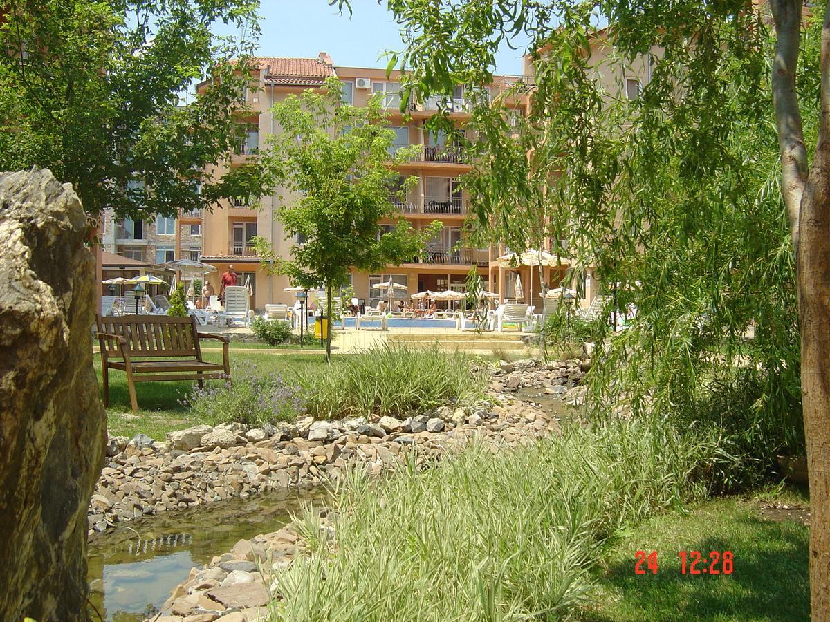 Casa Brava 2 Apartments Sveti Vlas Esterno foto