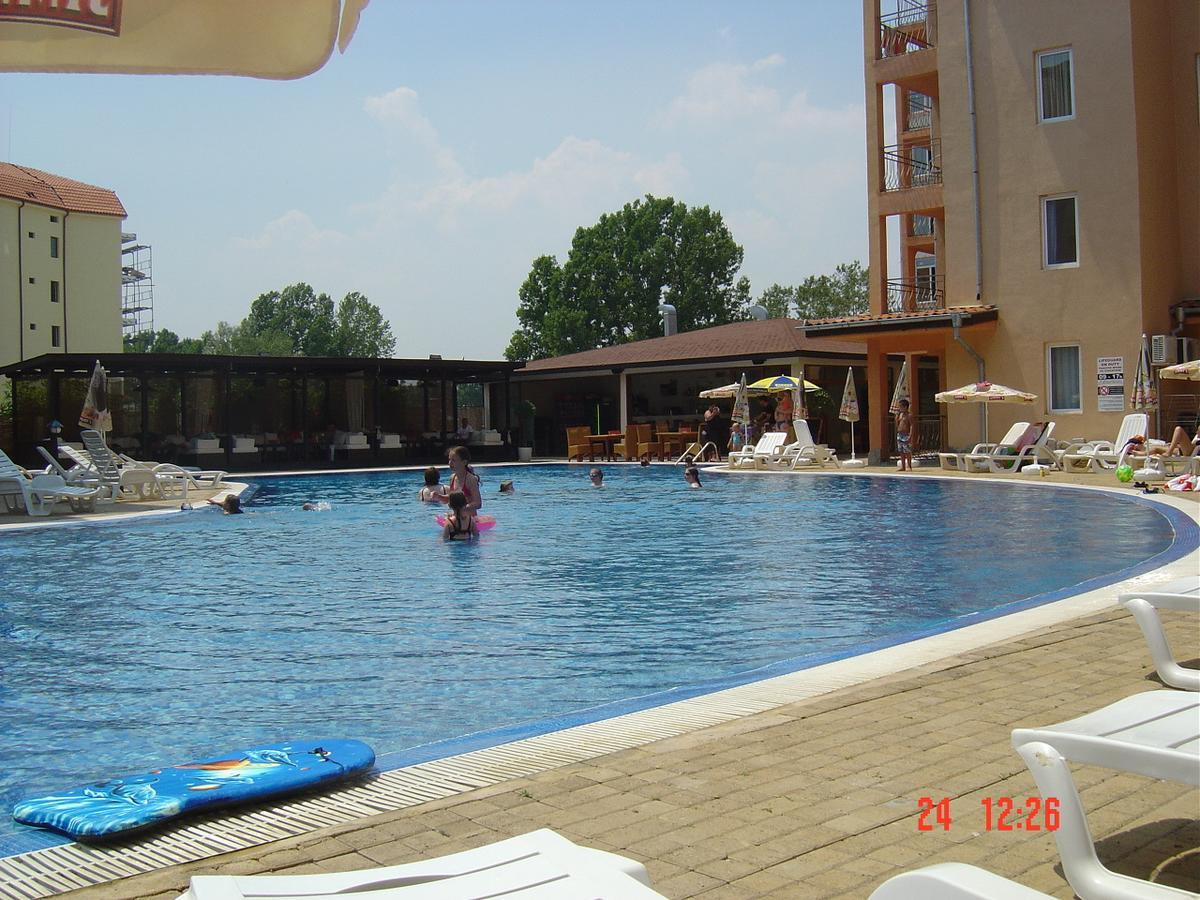 Casa Brava 2 Apartments Sveti Vlas Esterno foto