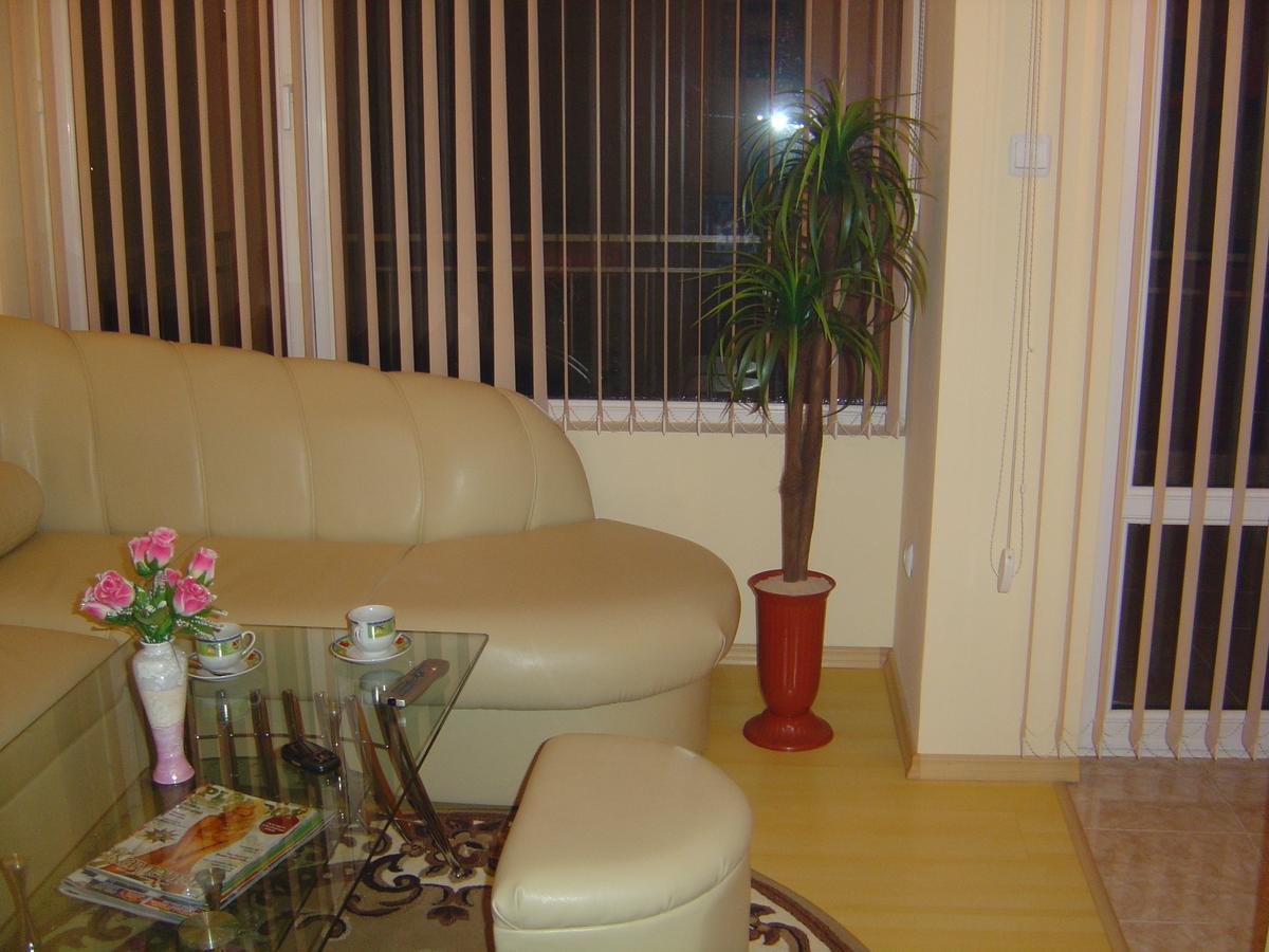 Casa Brava 2 Apartments Sveti Vlas Esterno foto